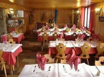 Le Cairn Hotel 2*