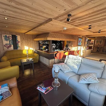 Hotel Logis Le Cairn Les Deux Alpes